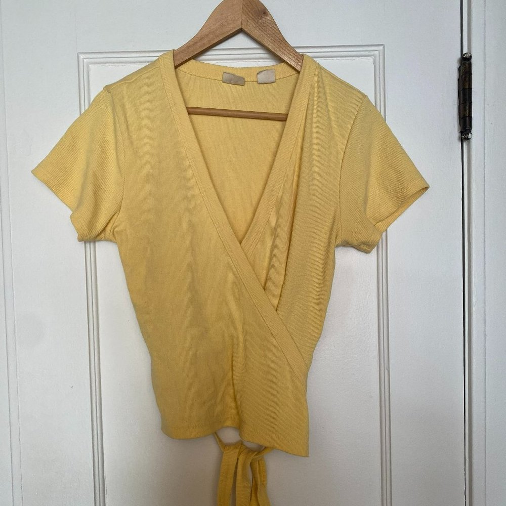Yellow Levi's Wrap Top - Sz Med
